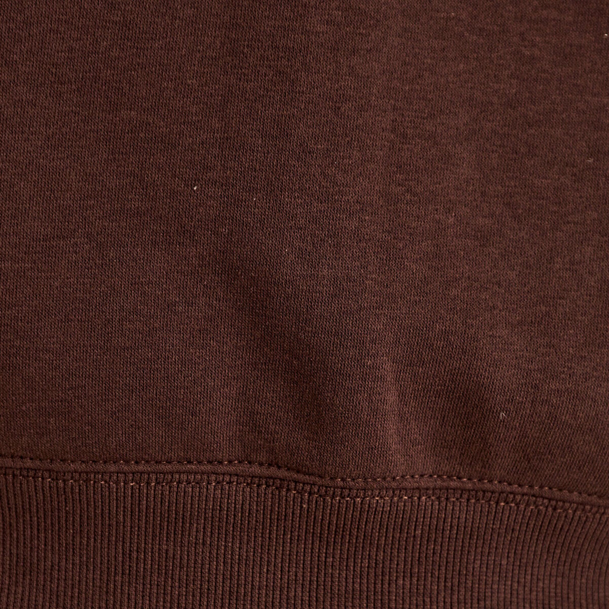 Sweat droit col rond d&eacute;tail dentelle marron fonc&eacute; femme