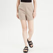 Short ajusté beige femme