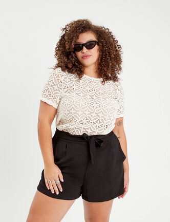 Short droit taille haute noir femme