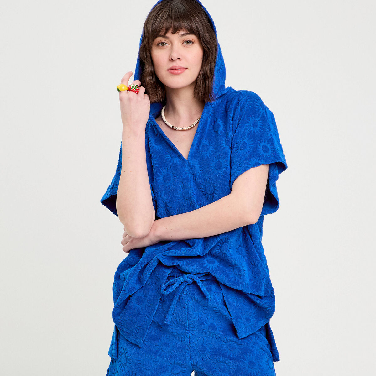 Poncho de plage capuche bleu electrique femme