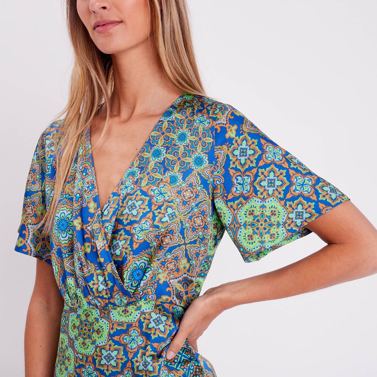 Robe droite drap&eacute;e satin bleu roi femme