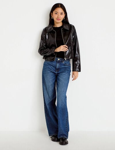 Veste droite cropped en similicuir noir femme