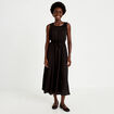 Robe longue &eacute;vas&eacute;e sans manches noir femme