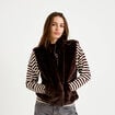 Veste r&eacute;versible sans manches marron fonc&eacute; femme