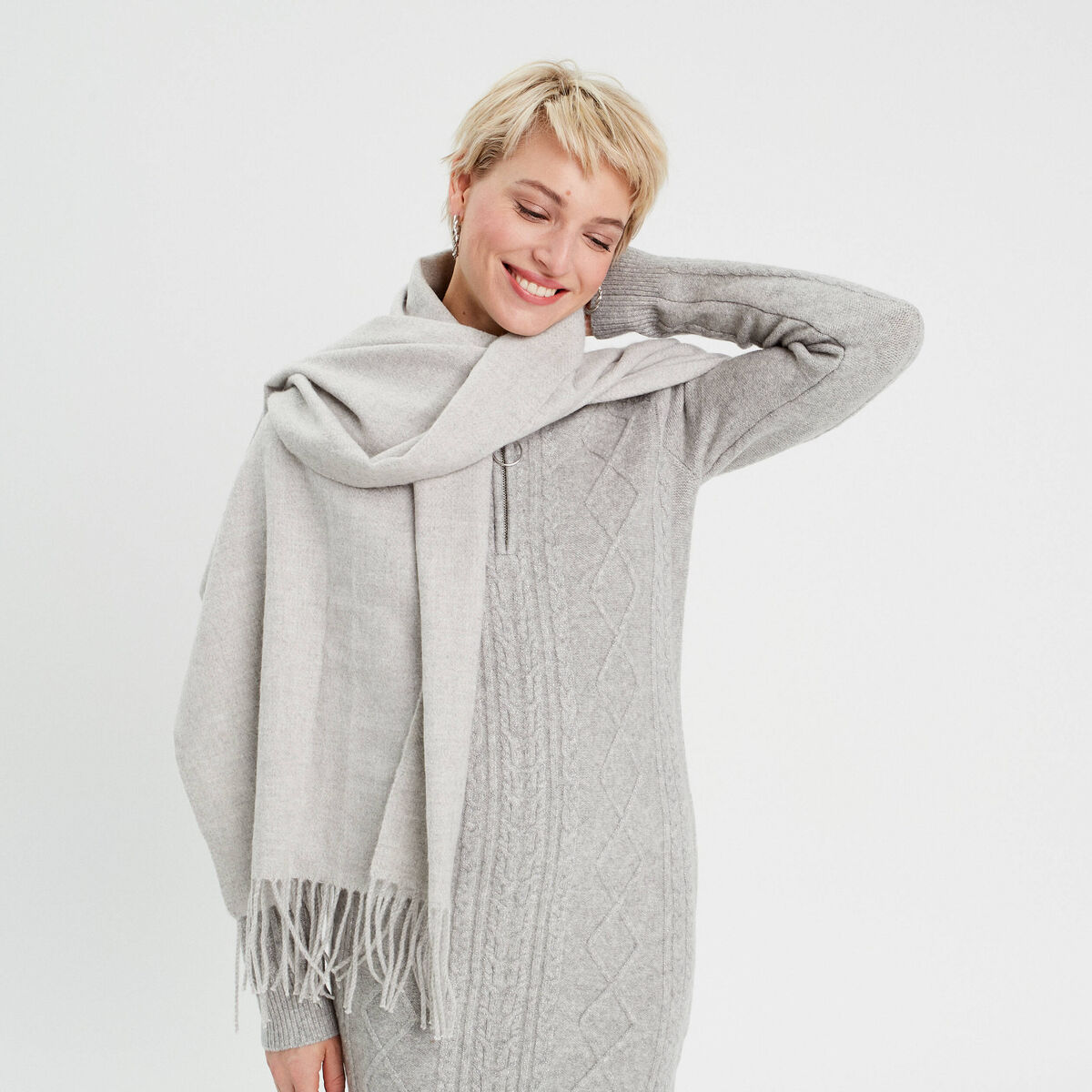 Foulard avec franges gris clair femme