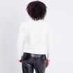 Pull boutonn&eacute; avec torsades ecru femme
