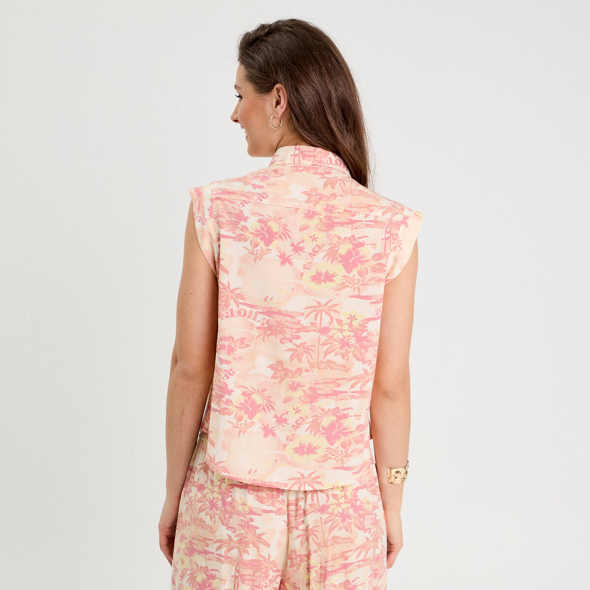 Chemise sans manches beige femme