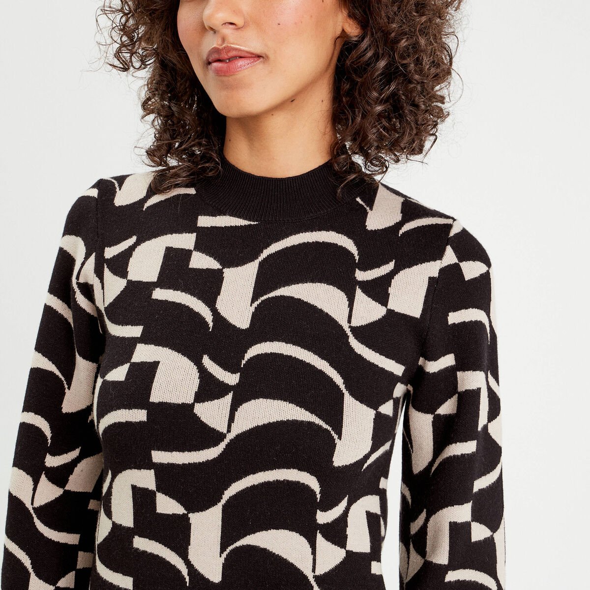 Robe pull évasée col montant blanc femme