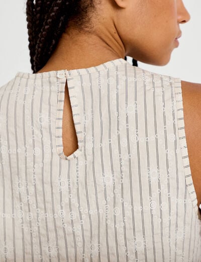 Top droit sans manches pliss&eacute; col rond creme femme