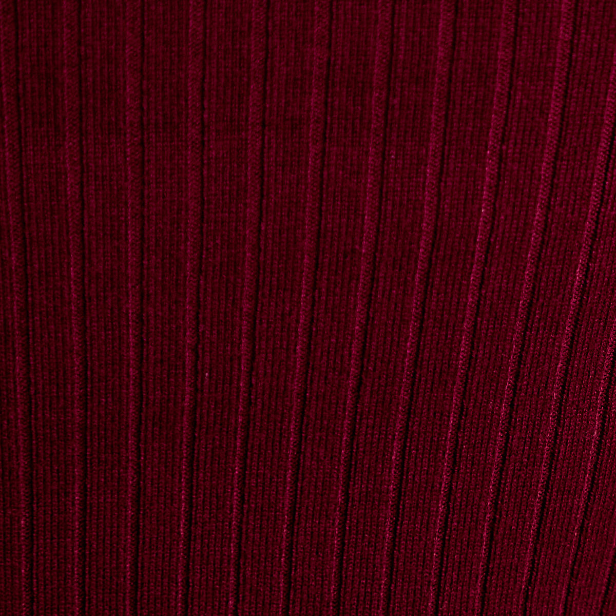 Pull c&ocirc;tel&eacute; col roul&eacute; bordeaux femme