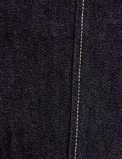 Gilet cintr&eacute; sans manches en jean denim brut femme