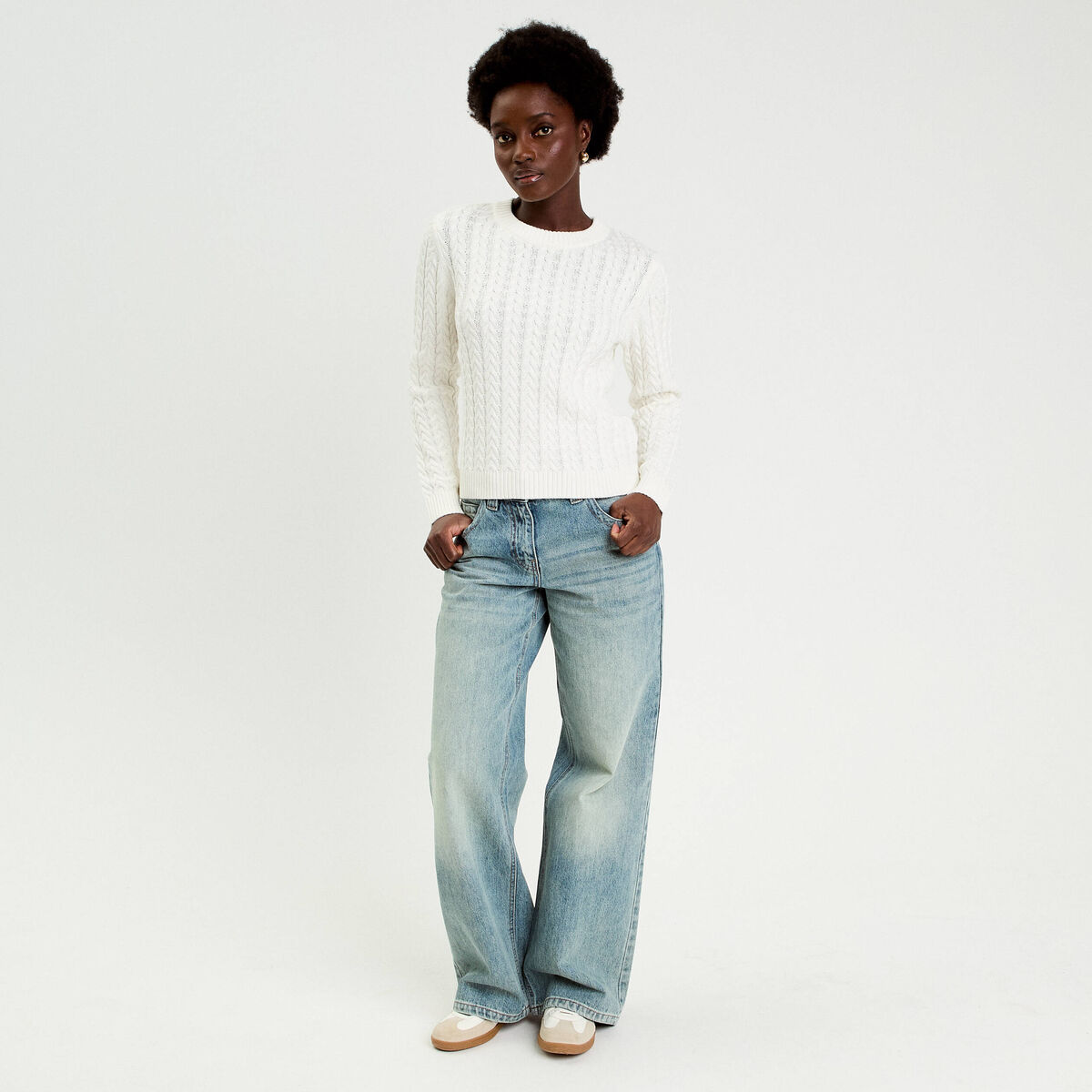 Pull torsad&eacute; ecru femme