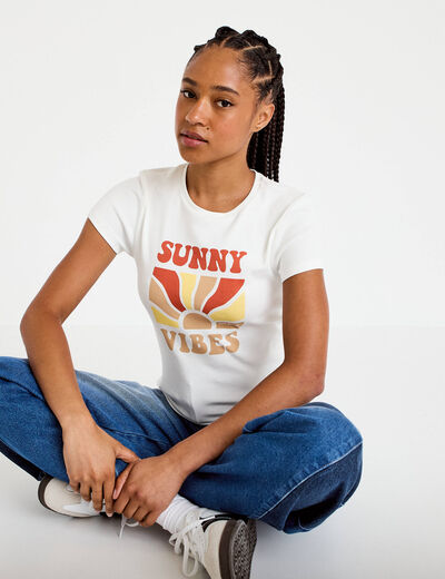T-shirt cintr&eacute; col rond manches courtes ecru femme