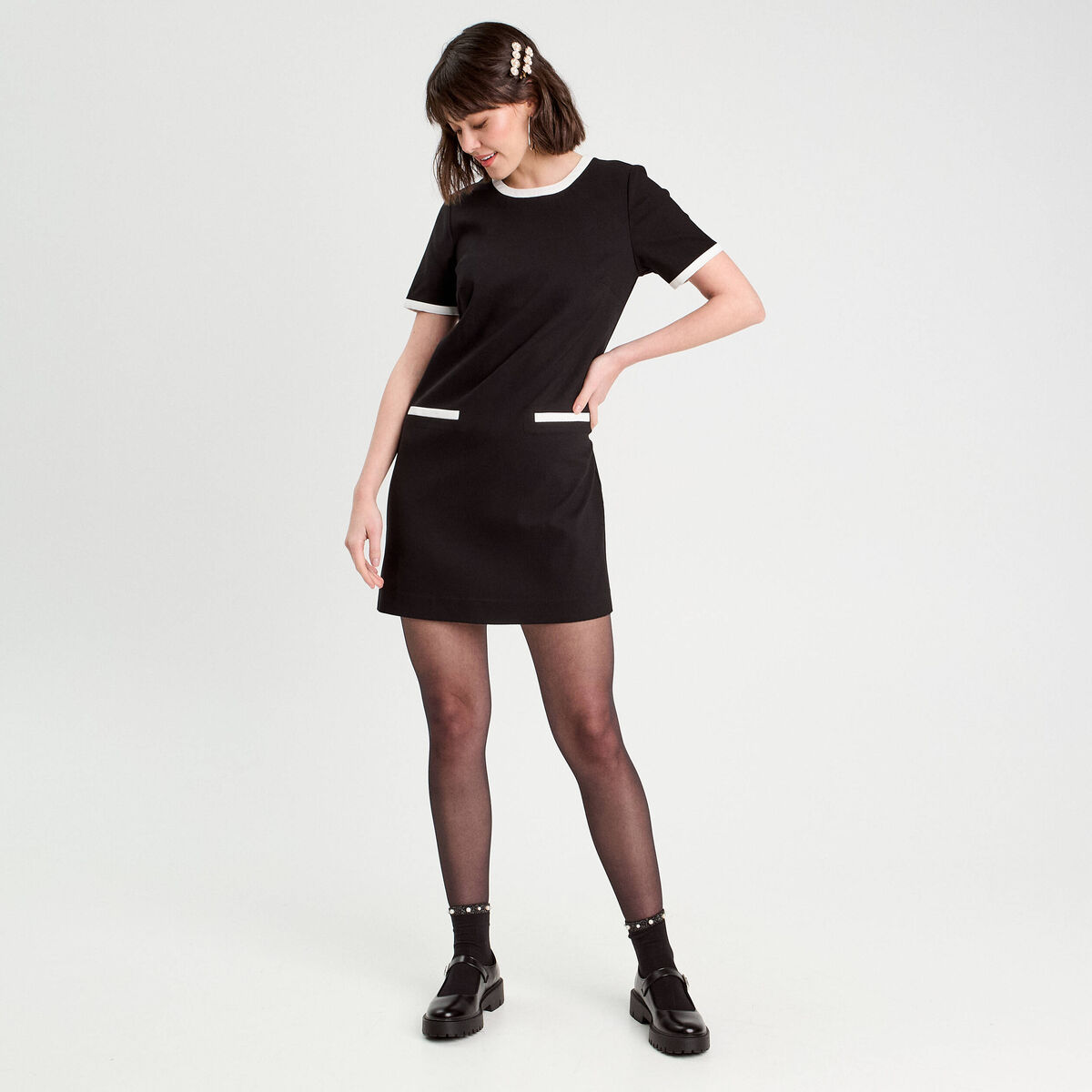Robe droite manches courtes noir femme