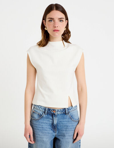 T-shirt ajust&eacute; sans manches ecru femme