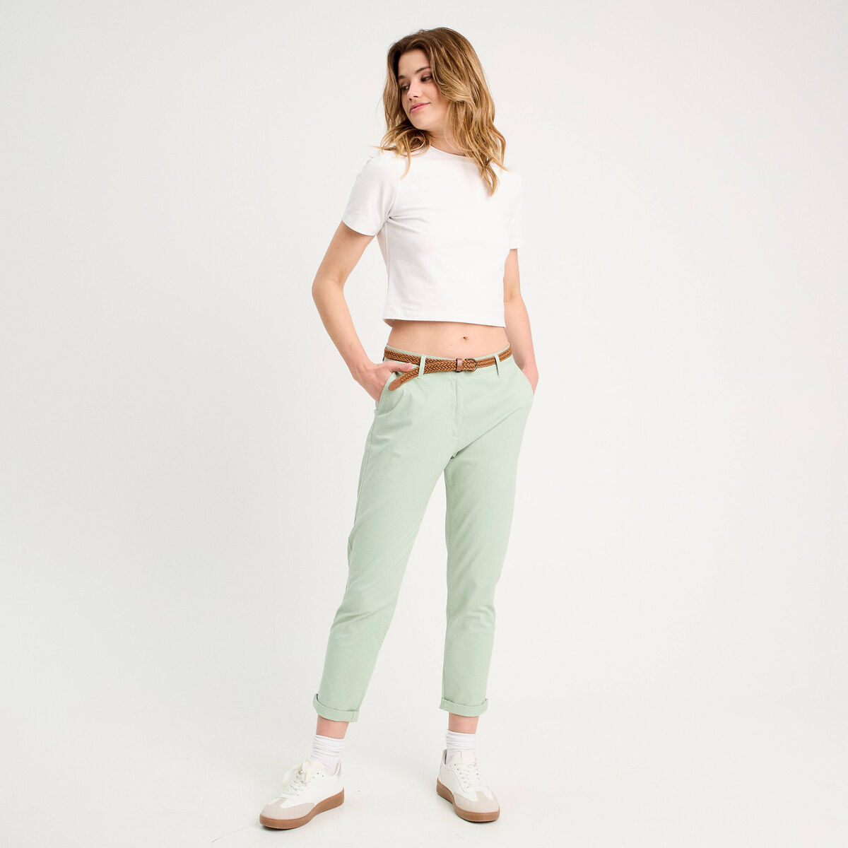 Pantalon chino 7/8ème vert pastel femme