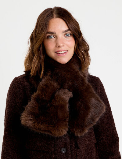 &Eacute;charpe en fausse fourrure marron fonc&eacute; femme