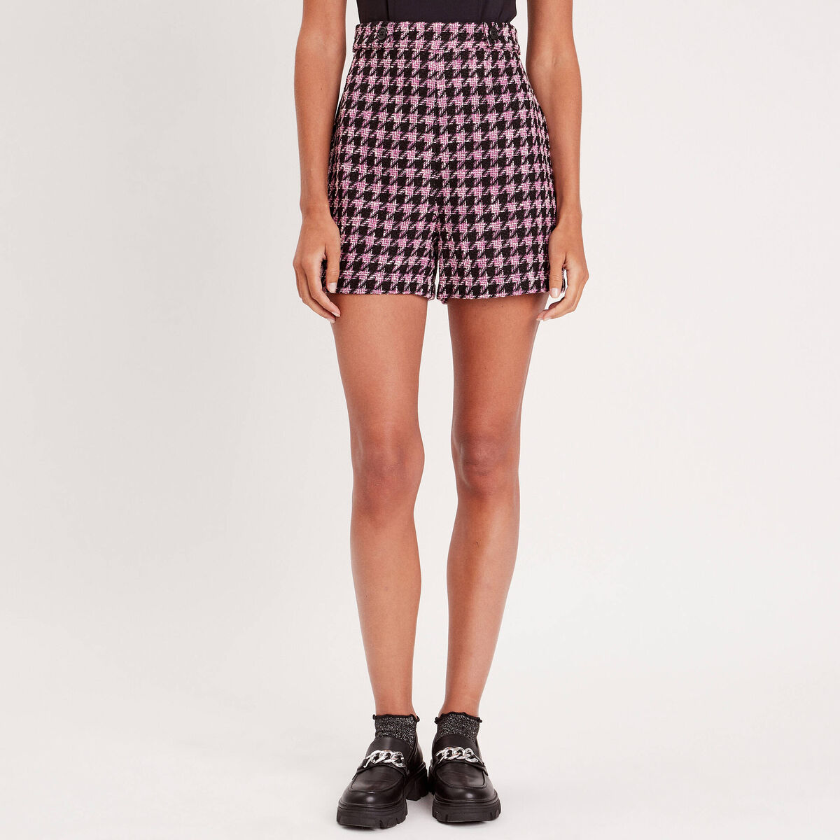 Short ajusté noir femme