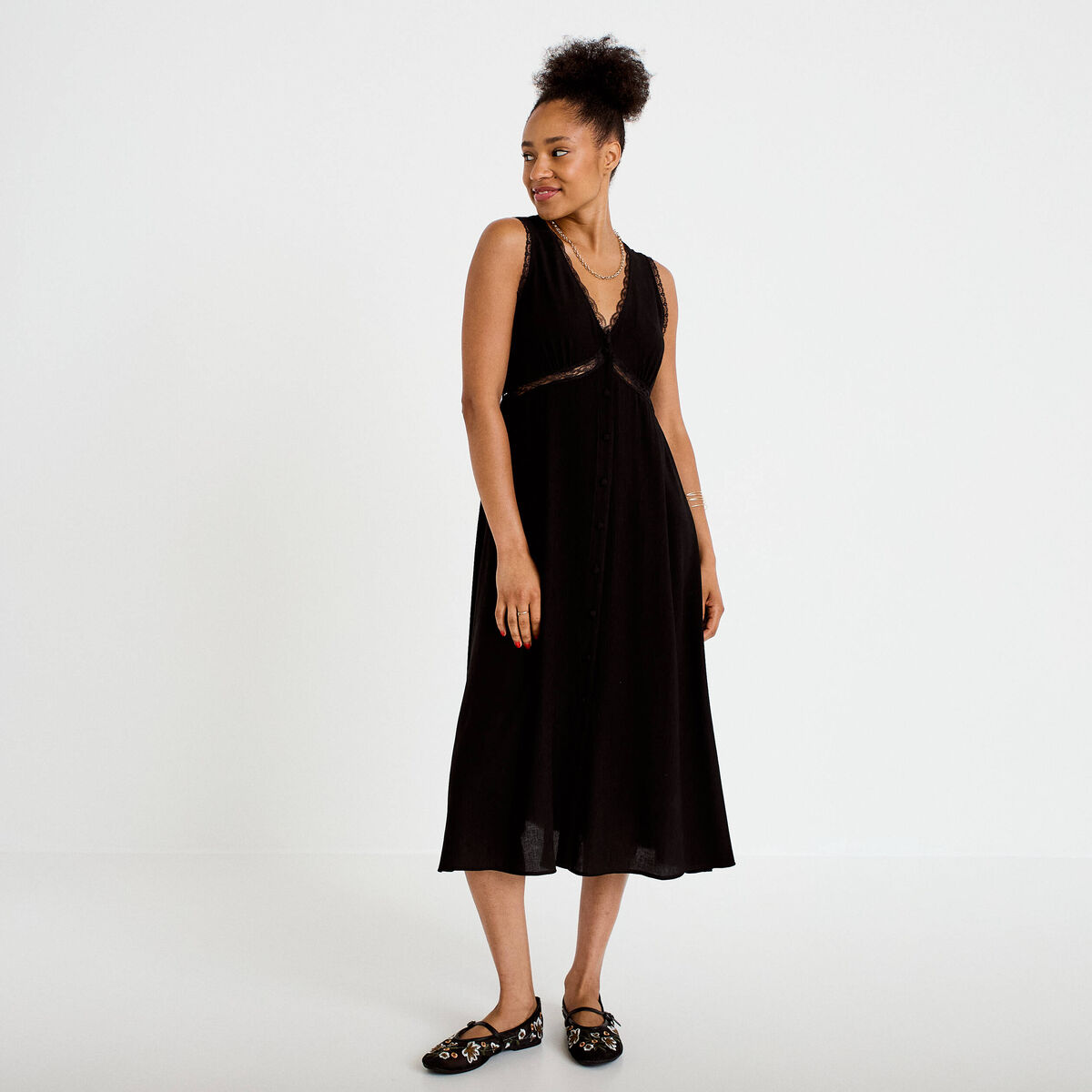 Robe longue droite sans manches col v noir femme