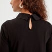 T-shirt col bijoux noir femme