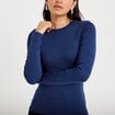 T-shirt cintr&eacute; col rond manches longues bleu fonc&eacute; femme