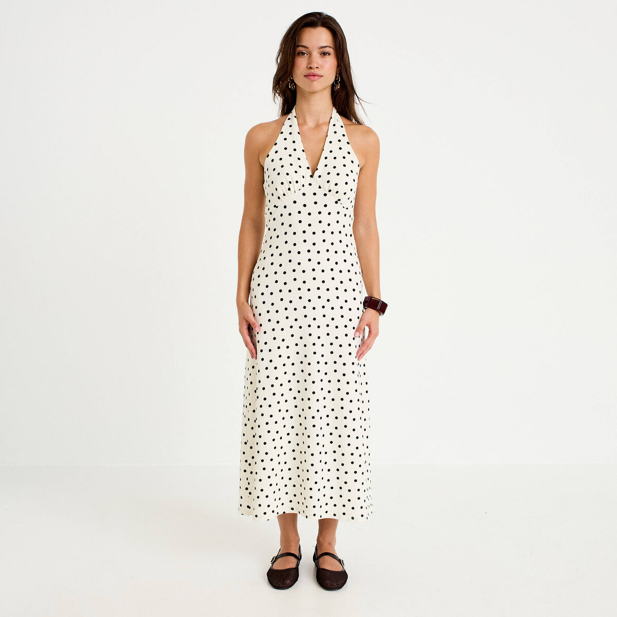Robe &eacute;vas&eacute;e 3/4 sans manches col v beige clair femme