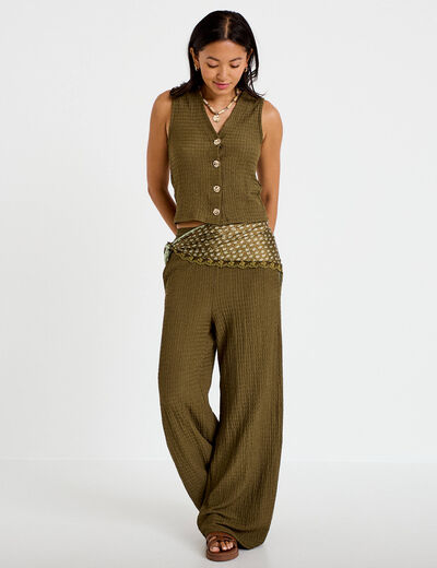 Gilet cintr&eacute; sans manches col v vert kaki femme