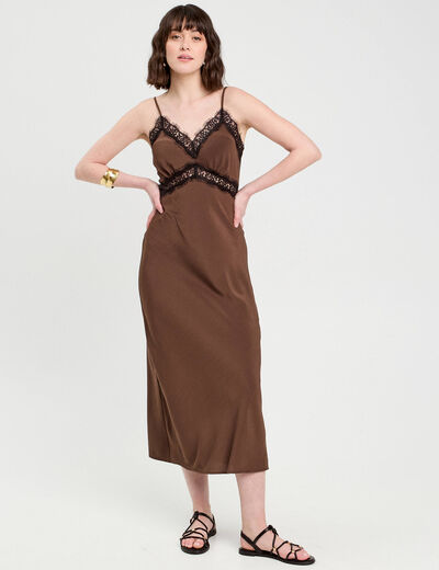 Robe longue ajustée dentelle marron foncé femme