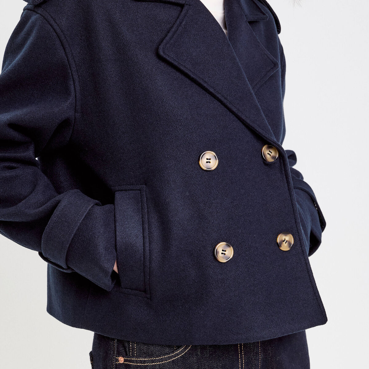 Trench court boutonn&eacute; bleu marine femme