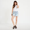 Jupe-short droite en jean denim bleach femme