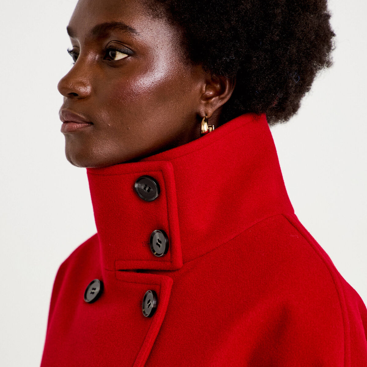 Veste chin&eacute;e col montant manches longues rouge femme