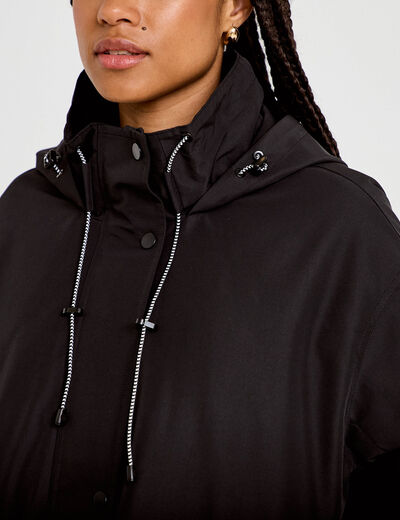 Veste courte bas resserr&eacute; &agrave; capuche noir femme