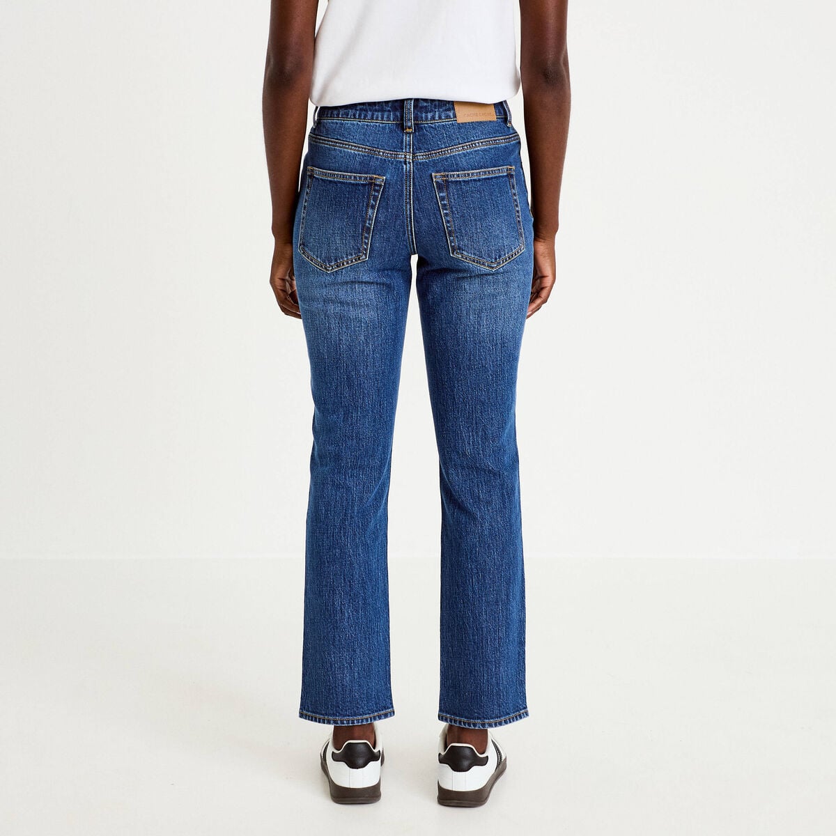 Jean taille standard denim stone femme