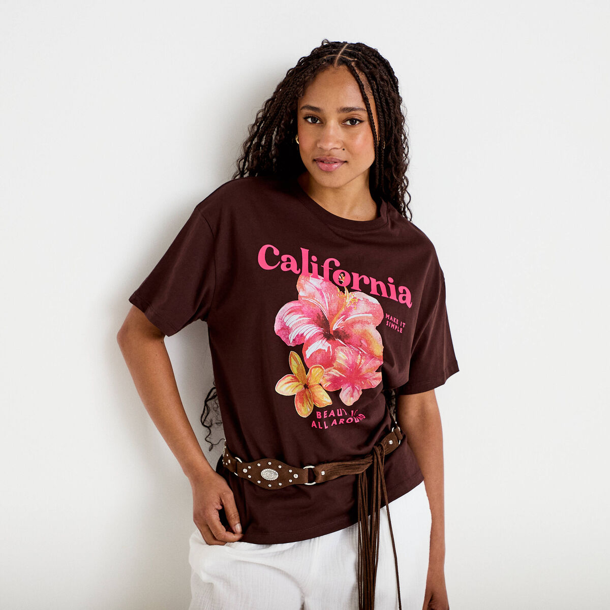 T-shirt col rond manches courtes marron femme
