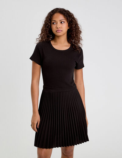 Robe droite plissée noir femme