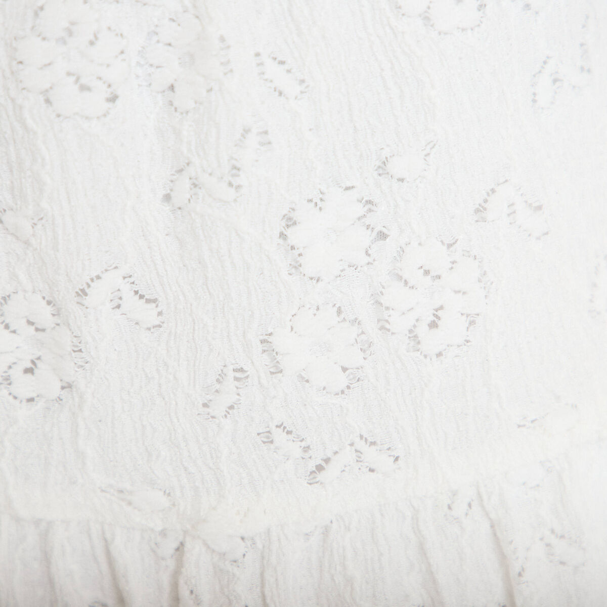 Jupe-short courte &eacute;vas&eacute;e en maille ecru femme