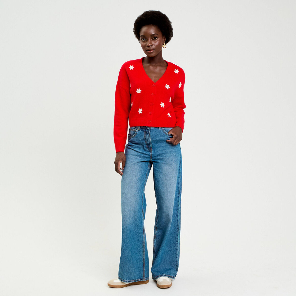 Gilet avec fleurs brod&eacute;es rouge femme