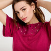 T-shirt manches courtes aspect dentelle rouge femme