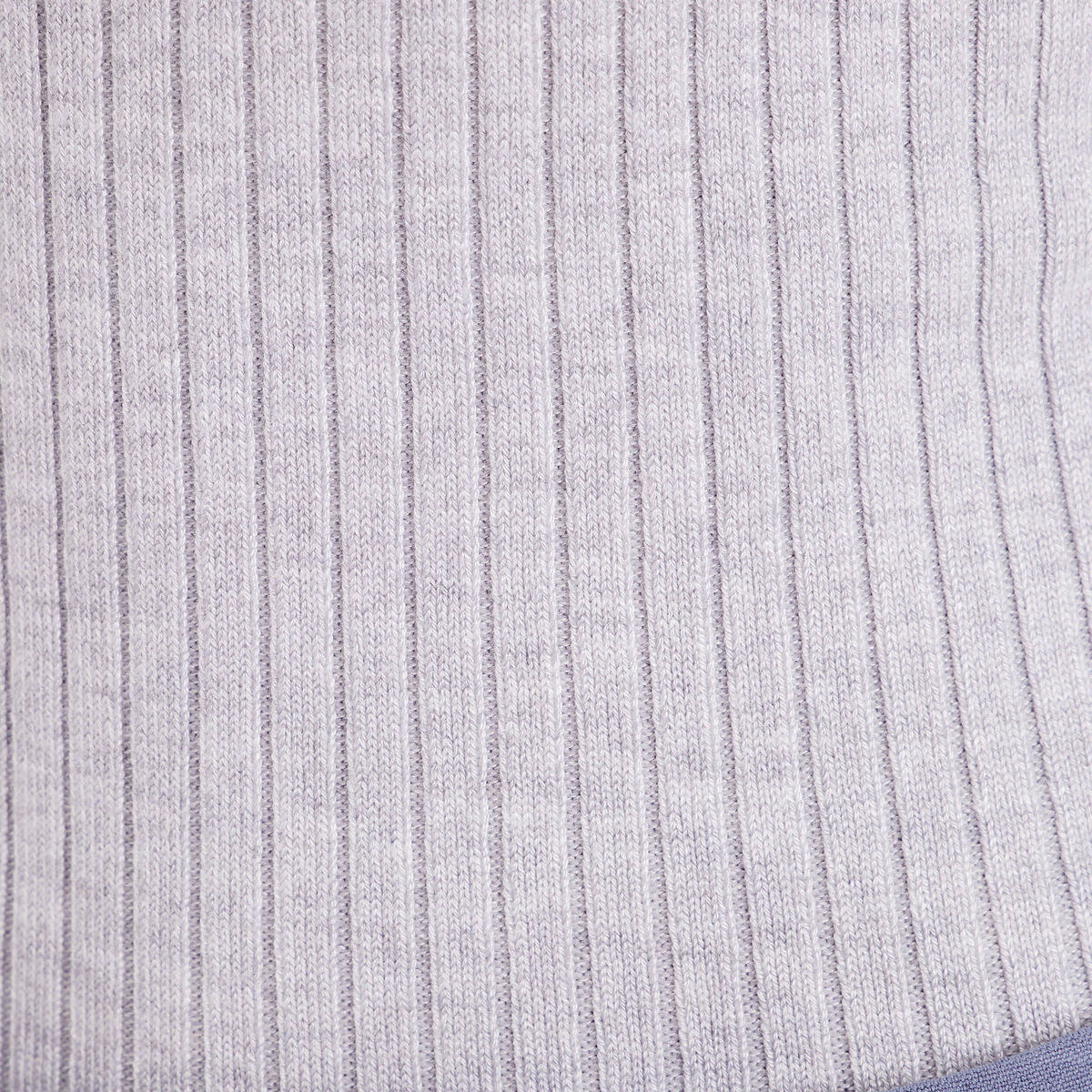 Pull col roulé côtelé gris clair femme