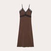 Robe longue ajust&eacute;e dentelle marron fonc&eacute; femme