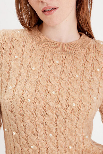 Pull avec torsades et perles beige femme