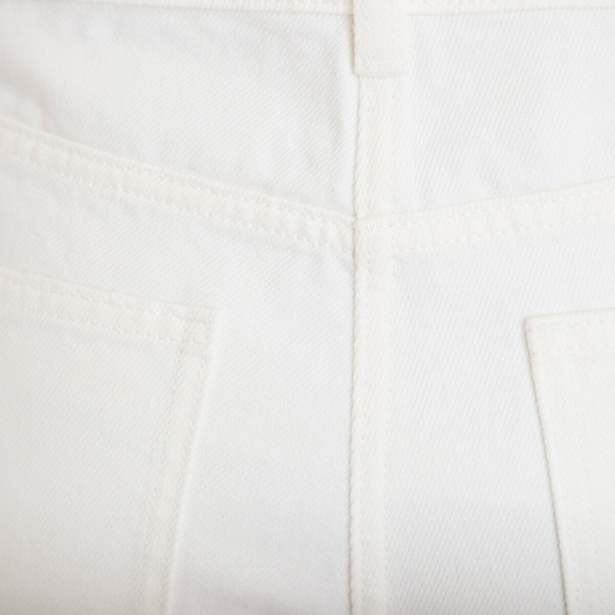 Bermuda regular 5 poches en jean denim blanc femme