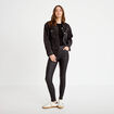Pantalon skinny enduit denim noir enduit femme