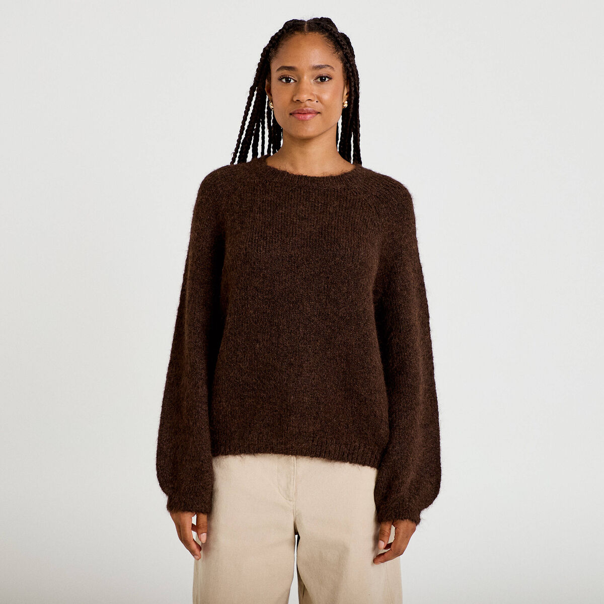 Pull ample col rond manches longues marron fonc&eacute; femme