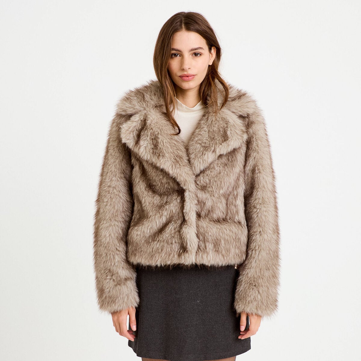 Manteau fausse fourrure taupe femme