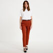 Pantalon cigarette ceintur&eacute; marron cognac femme