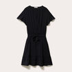 Robe courte &eacute;vas&eacute;e col v manches courtes noir femme