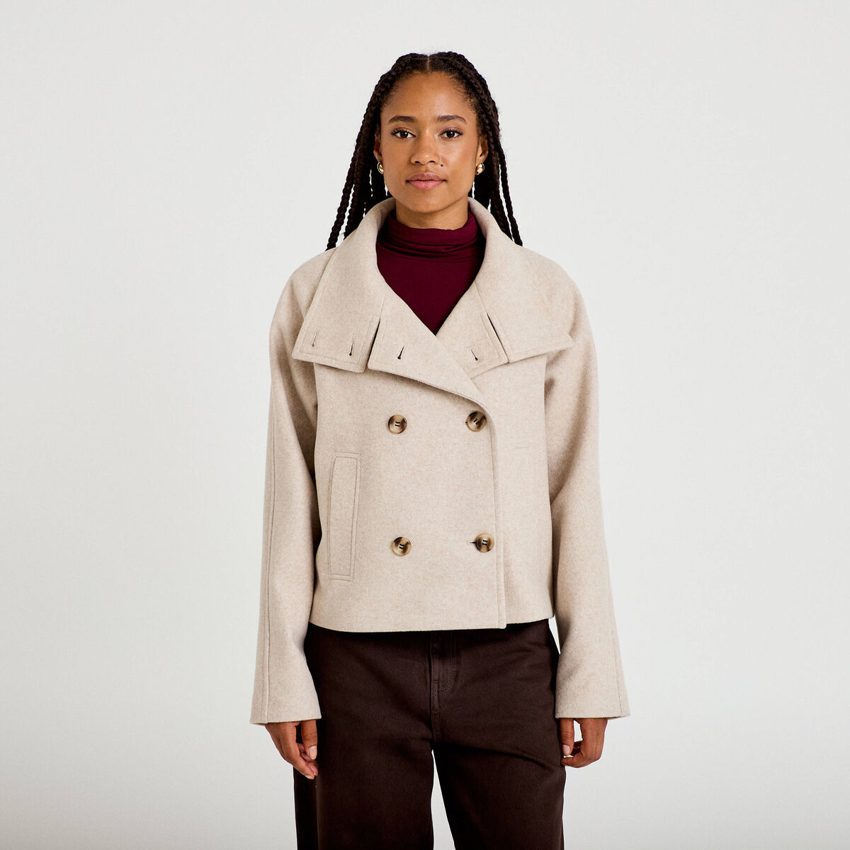 Veste chin&eacute;e col montant manches longues beige femme