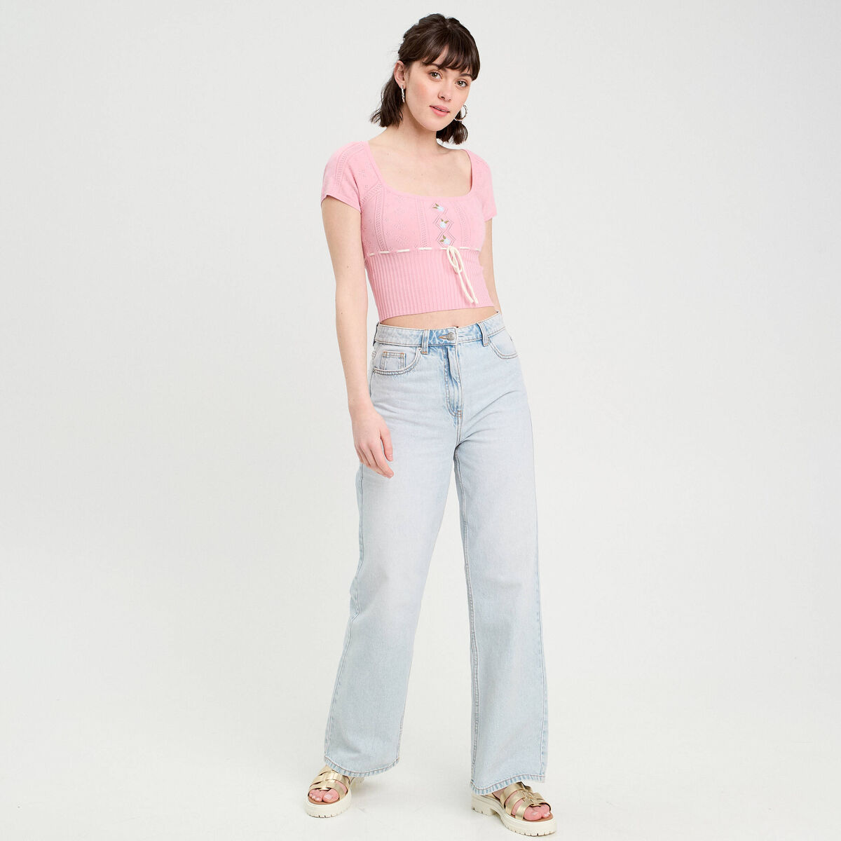 Pull cropped brod&eacute; rose poudr&eacute;e femme