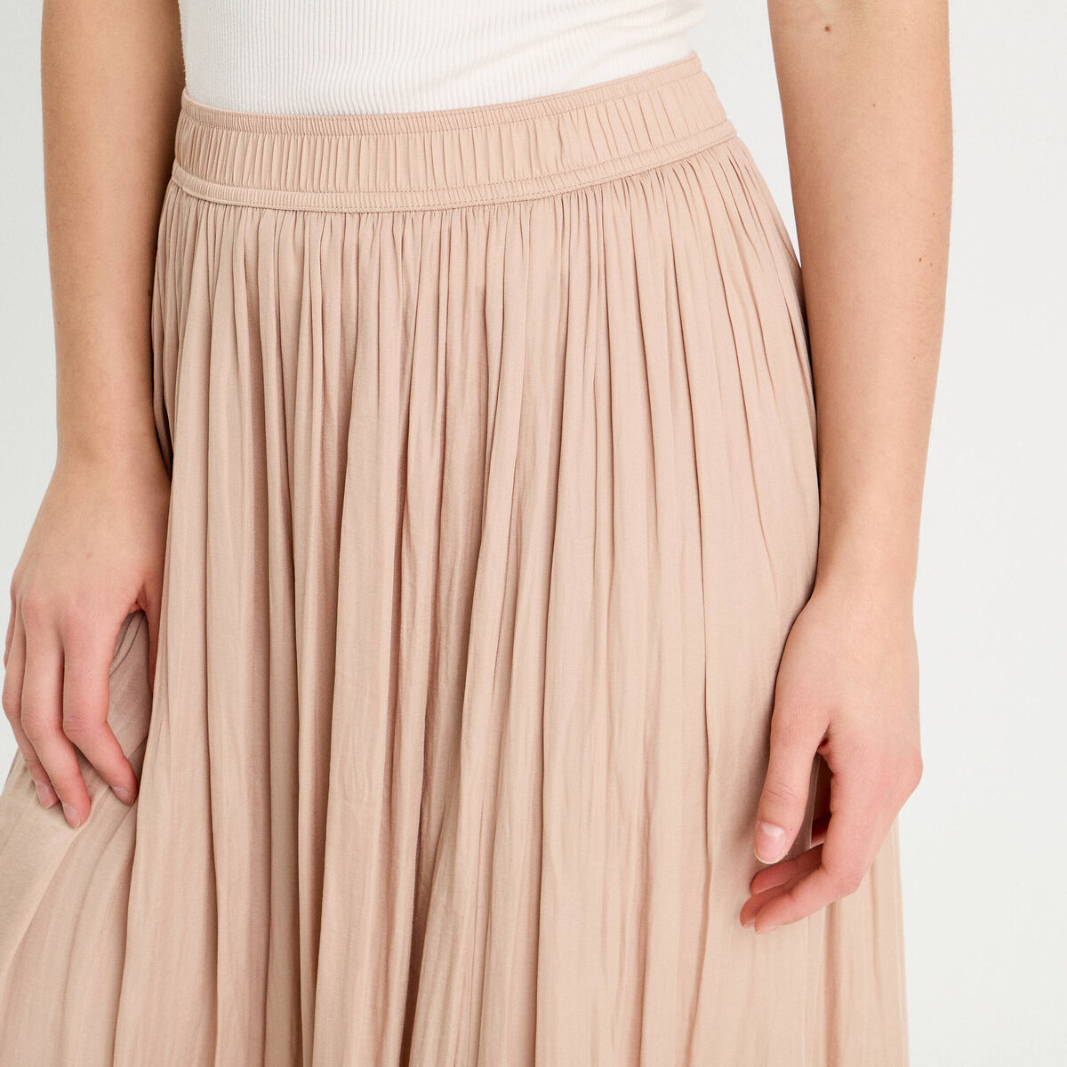 Jupe longue évasée effet satin sable femme